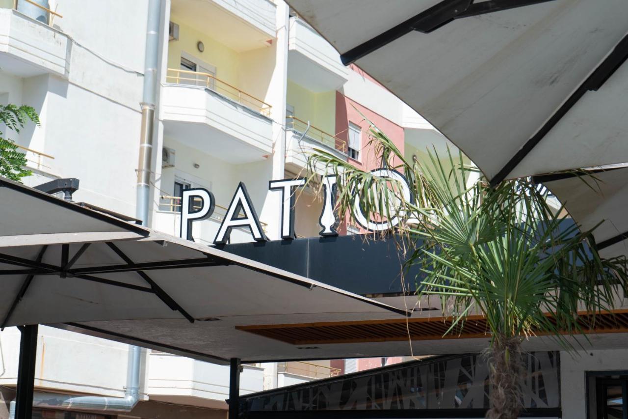 Hotel Patio Vlore Bagian luar foto